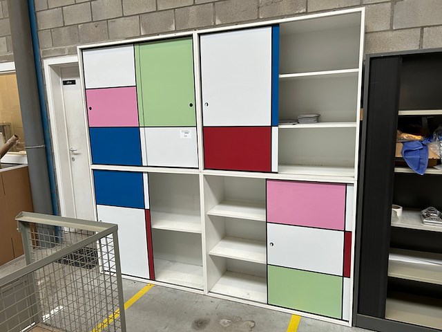 Kast - afbeelding 1 van  4