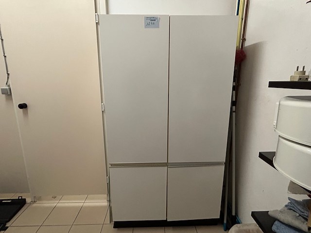 Kast - afbeelding 1 van  3