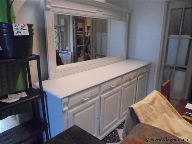 Kast - afbeelding 1 van  2