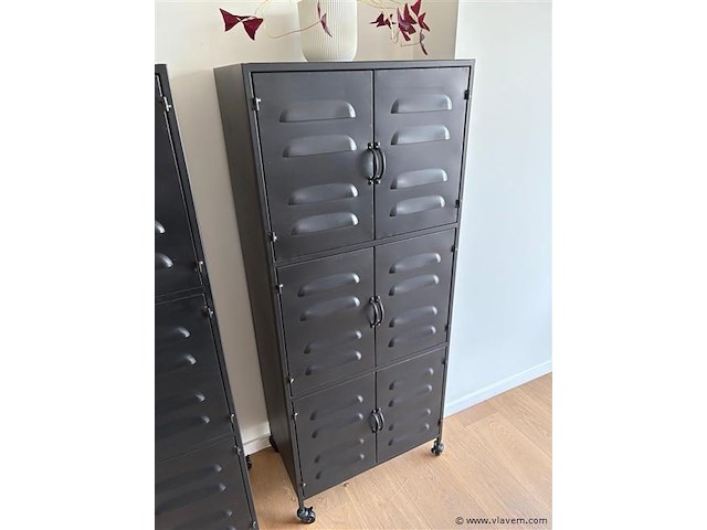 Kast - afbeelding 2 van  2