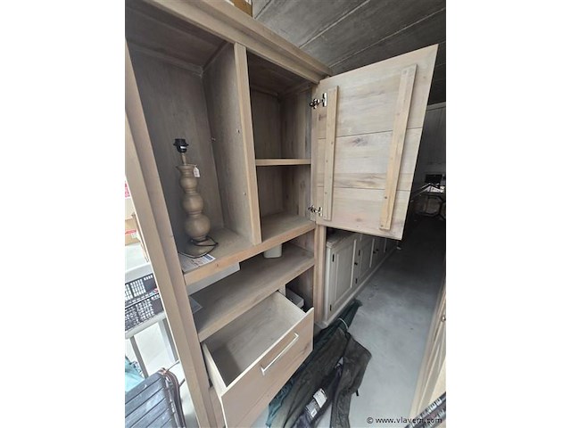 Kast - afbeelding 2 van  2