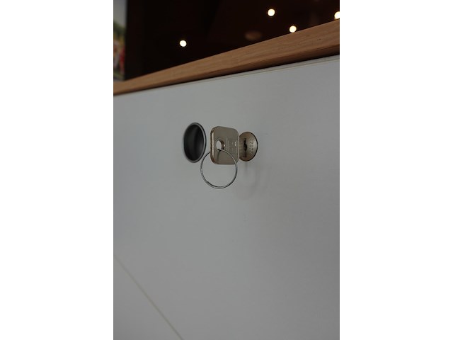 Kast - afbeelding 4 van  6