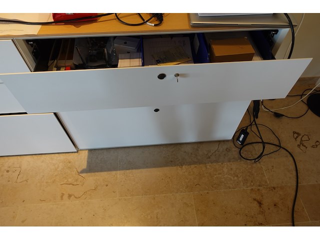 Kast - afbeelding 3 van  4