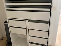 Kast - afbeelding 1 van  9