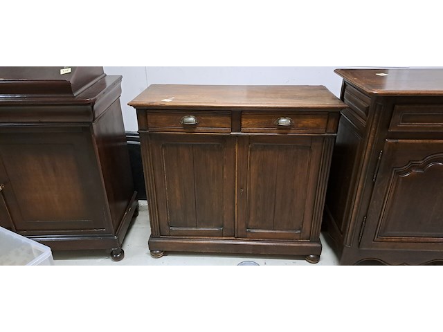 Kast - afbeelding 1 van  1