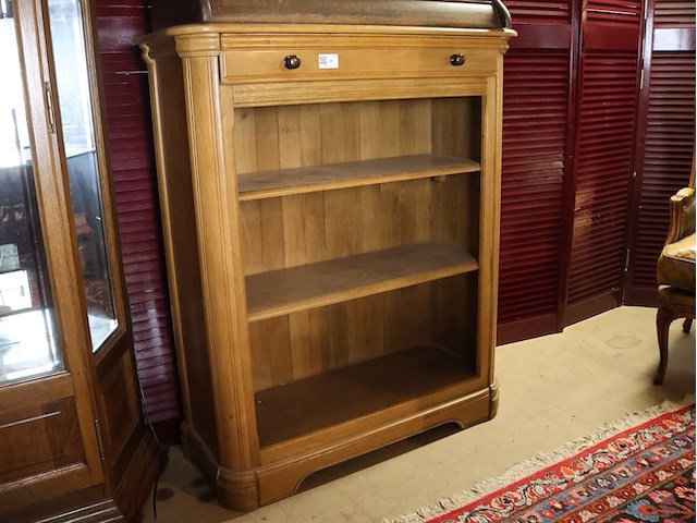 Kast - afbeelding 1 van  4