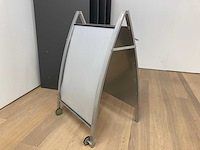 Kasten - afbeelding 2 van  4