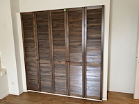 Kastenwand met deuren - kleerkast - afbeelding 2 van  2