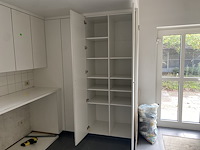 Kastenwand met deuren - afbeelding 1 van  2