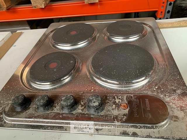 Kastje met kookplaat + kastje met spoelbak - afbeelding 3 van  4