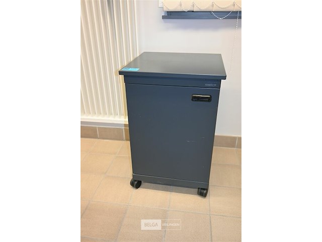 Kastje op wielen - afbeelding 2 van  5