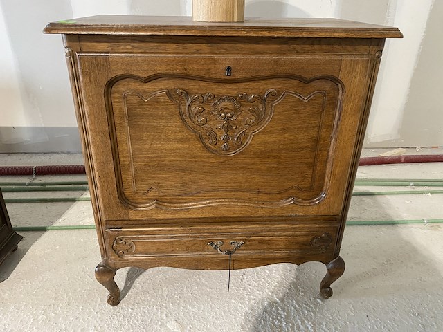 Kastje - afbeelding 1 van  2