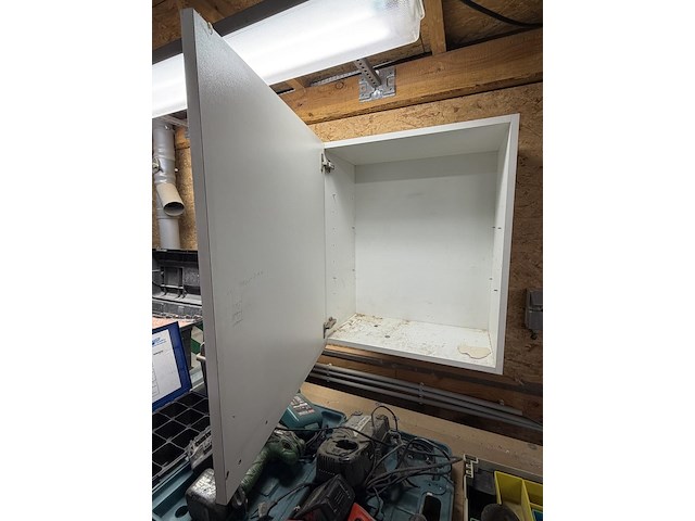 Kastje - afbeelding 2 van  2