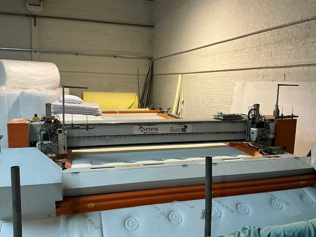 Katermak leopard x2 cnc 2-kops quiltingmachine - afbeelding 6 van  13