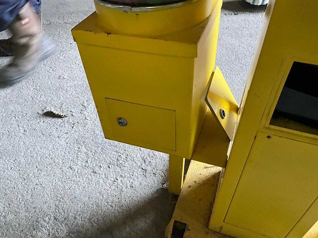 Kauwgom/speelgoedautomaat - afbeelding 2 van  11