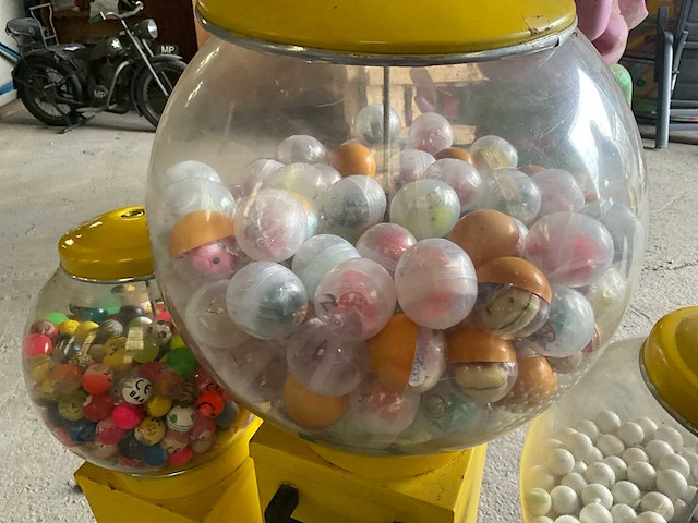 Kauwgom/speelgoedautomaat - afbeelding 9 van  11