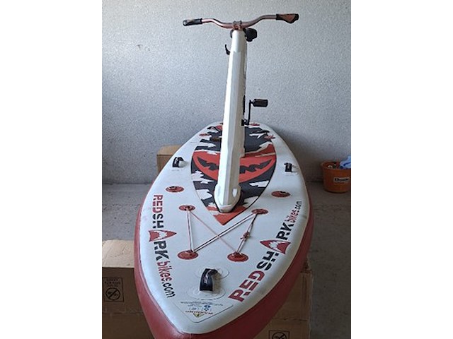 Kavel 6 red shark bike (waterfiets) 2 e hands - afbeelding 1 van  5