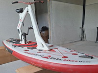 Kavel 9 red shark bike (waterfiets) 2 e hands - afbeelding 3 van  4