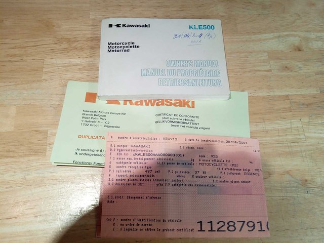 Kawasaki - gtr 1000 - motorfiets - afbeelding 2 van  10