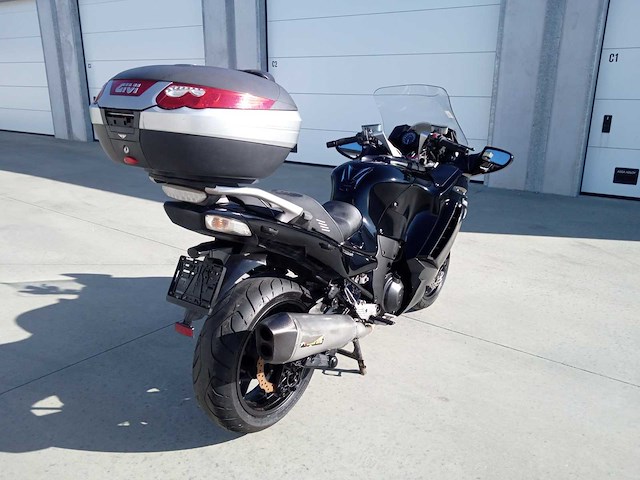 Kawasaki - gtr 1400 - motorfiets - afbeelding 4 van  8