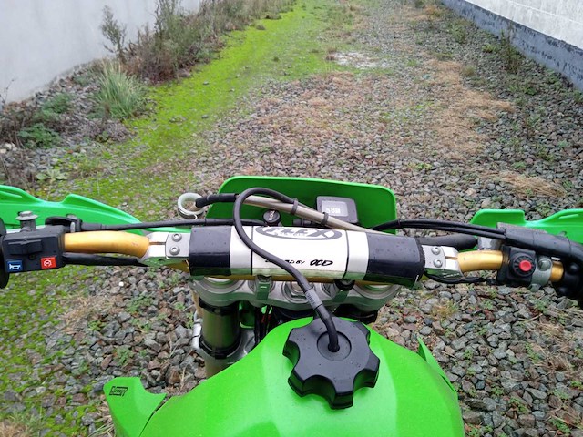 Kawasaki - klx 650 - motorfiets - afbeelding 8 van  9