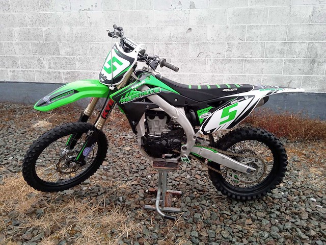 Kawasaki - kx 450 f - motorfiets - afbeelding 1 van  7