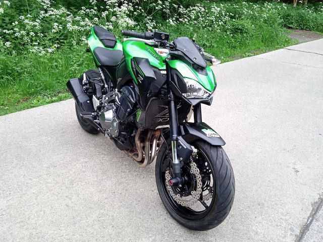 Kawasaki - z900 - motorfiets - afbeelding 2 van  4