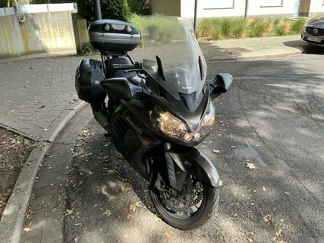 Kawasaki 1400gtr abs motorfiets - afbeelding 8 van  11