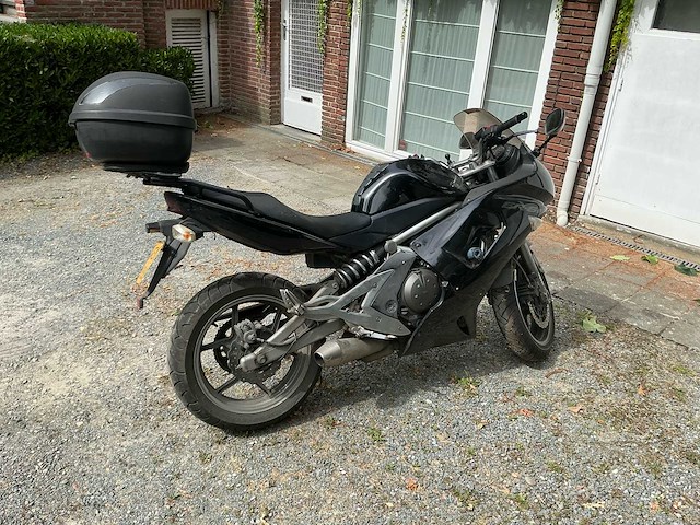 Kawasaki er-6f abs motorfiets - afbeelding 33 van  36