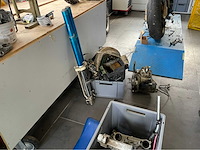 Kawasaki kx 250 moto - afbeelding 2 van  18