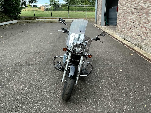 Kawasaki vn 900 motorfiets - afbeelding 2 van  4