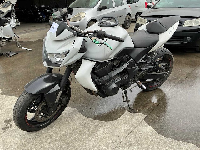 Kawasaki z750 motorfiets - afbeelding 1 van  6