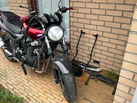 Kawasaki zr-7 zr750fg motorfiets - afbeelding 9 van  16