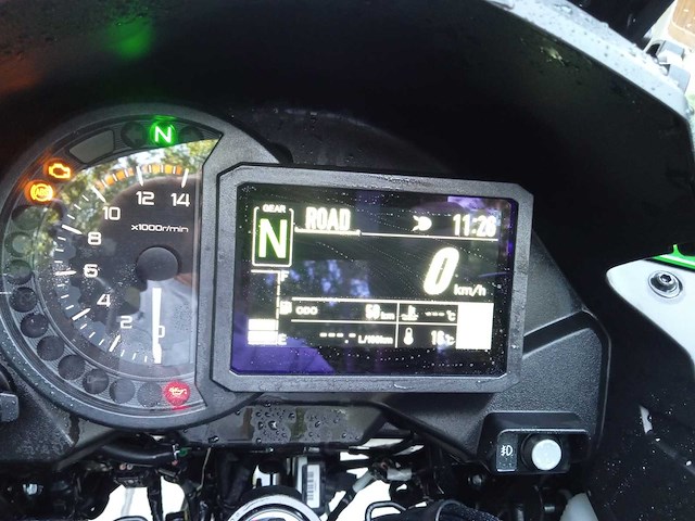 Kawaski - versys 1100 se - motorfiets - afbeelding 9 van  15