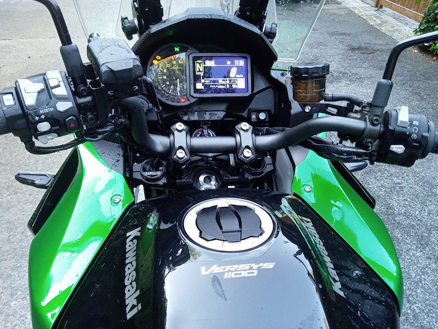 Kawaski - versys 1100 se - motorfiets - afbeelding 10 van  15