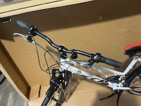 Kcp wild catt 26" white glossy damesfiets ongebruikt (2x) - afbeelding 3 van  8