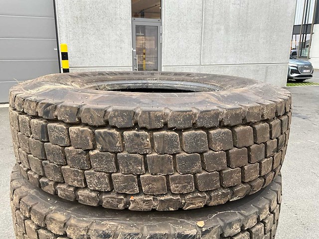 Kdm vrachtwagenbanden - afbeelding 3 van  7