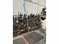 Kearney & trecker milwaukee - modu-line - cnc horizontale machinecentra - afbeelding 15 van  19