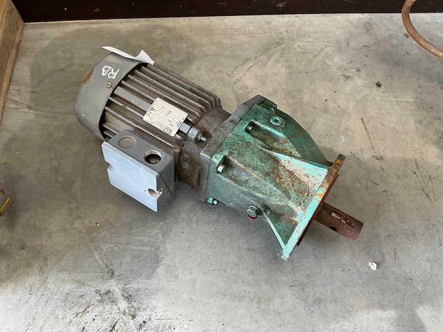 Keb motorreductor - afbeelding 1 van  2