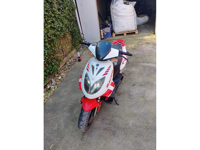 Keeway - light mopeds & light motorised scooters - afbeelding 2 van  6