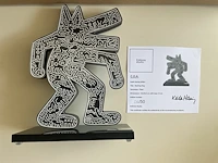 Keith haring beeld - afbeelding 5 van  5