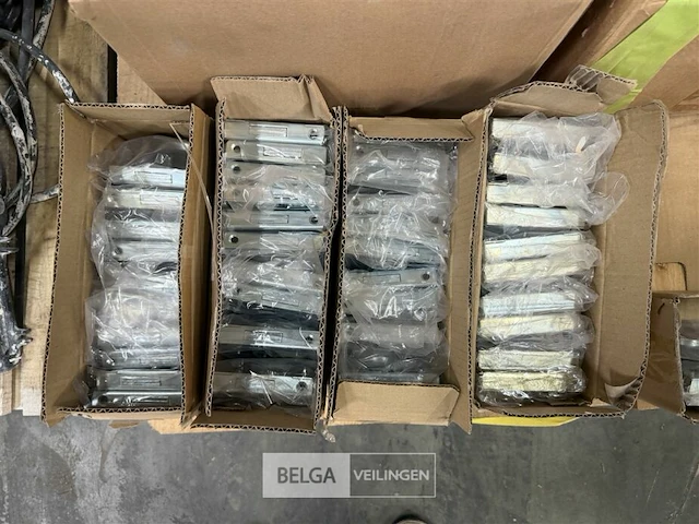 Kelderbandslot pc verz 60 mm (40x) - afbeelding 1 van  4