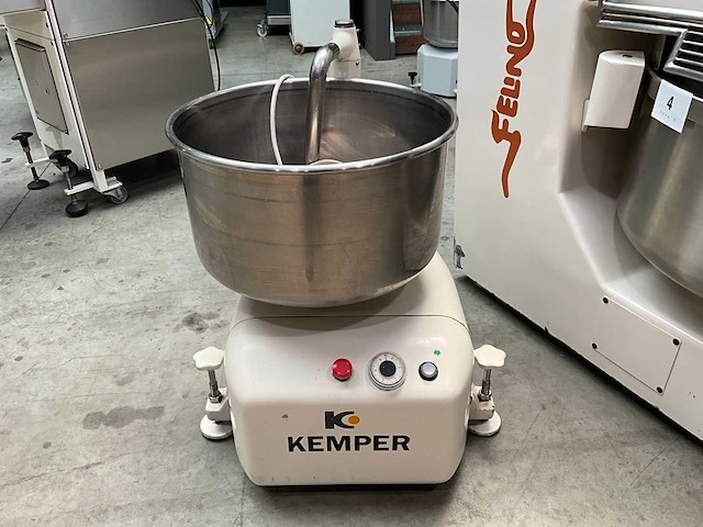 Kemper hubkneder / f kneder - afbeelding 1 van  9