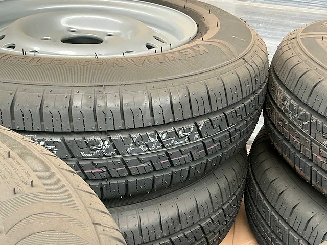 Kenda mastertrail 3g banden met velgen (48x) - afbeelding 2 van  5