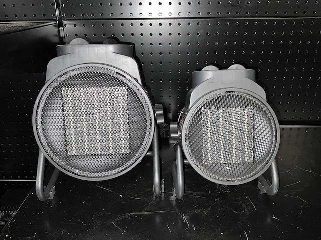 Kende elektrische kachel x2 - afbeelding 1 van  4