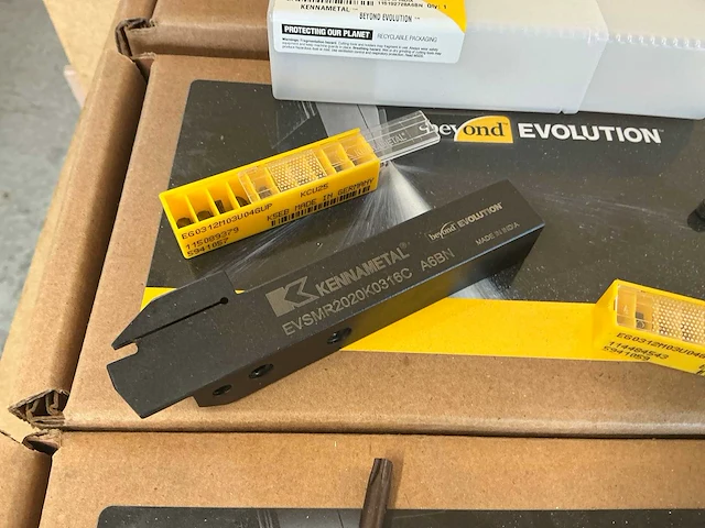 Kennametal kit met afsteek/ gleufsteelbeitel (4x) - afbeelding 2 van  6