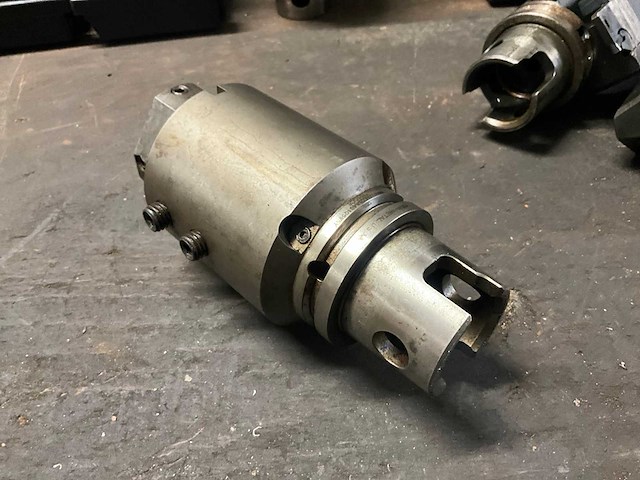 Kennametal km63 draaibank machineonderdeel (8x) - afbeelding 1 van  2