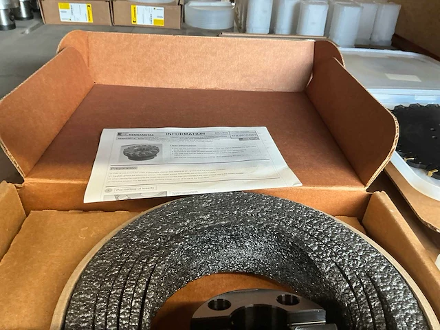 Kennametal partij diverse wisselplaat - en schijffrezen - afbeelding 3 van  7