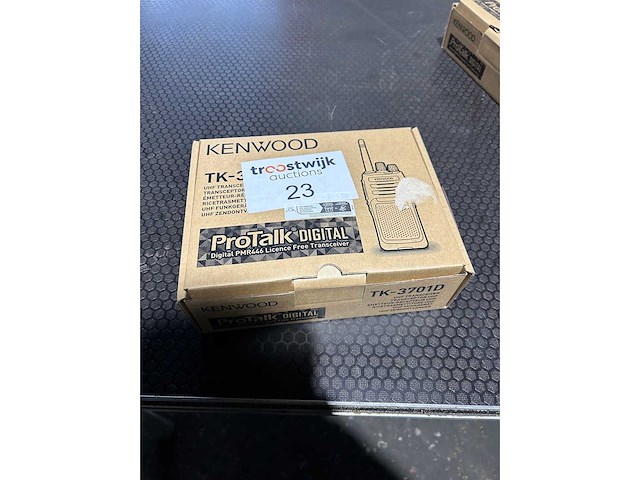 Kenwood - tk3401d - walkie-talkie - afbeelding 1 van  2