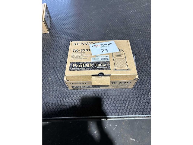 Kenwood - tk3401d - walkie-talkie - afbeelding 1 van  3